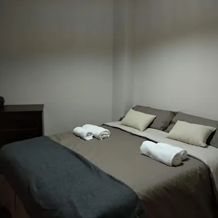 Pena Del Viento A Pie De Pistas Estacion San Isidro * Puebla de Lillo