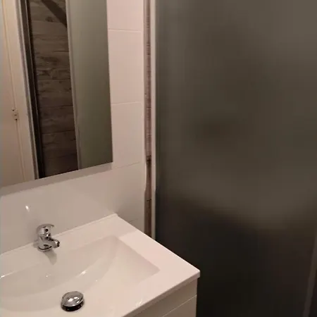 Pena Del Viento A Pie De Pistas Estacion San Isidro Apartment