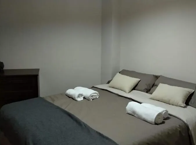 Pena Del Viento A Pie De Pistas Estacion San Isidro * Пуэбла-де-Лильо